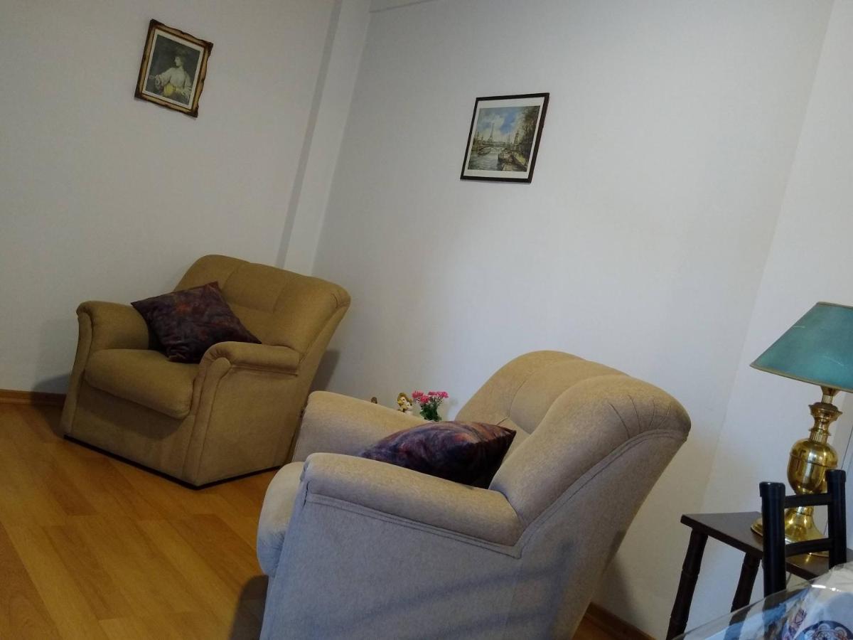 Kurmi Apartment โอลาวาเรีย ภายนอก รูปภาพ