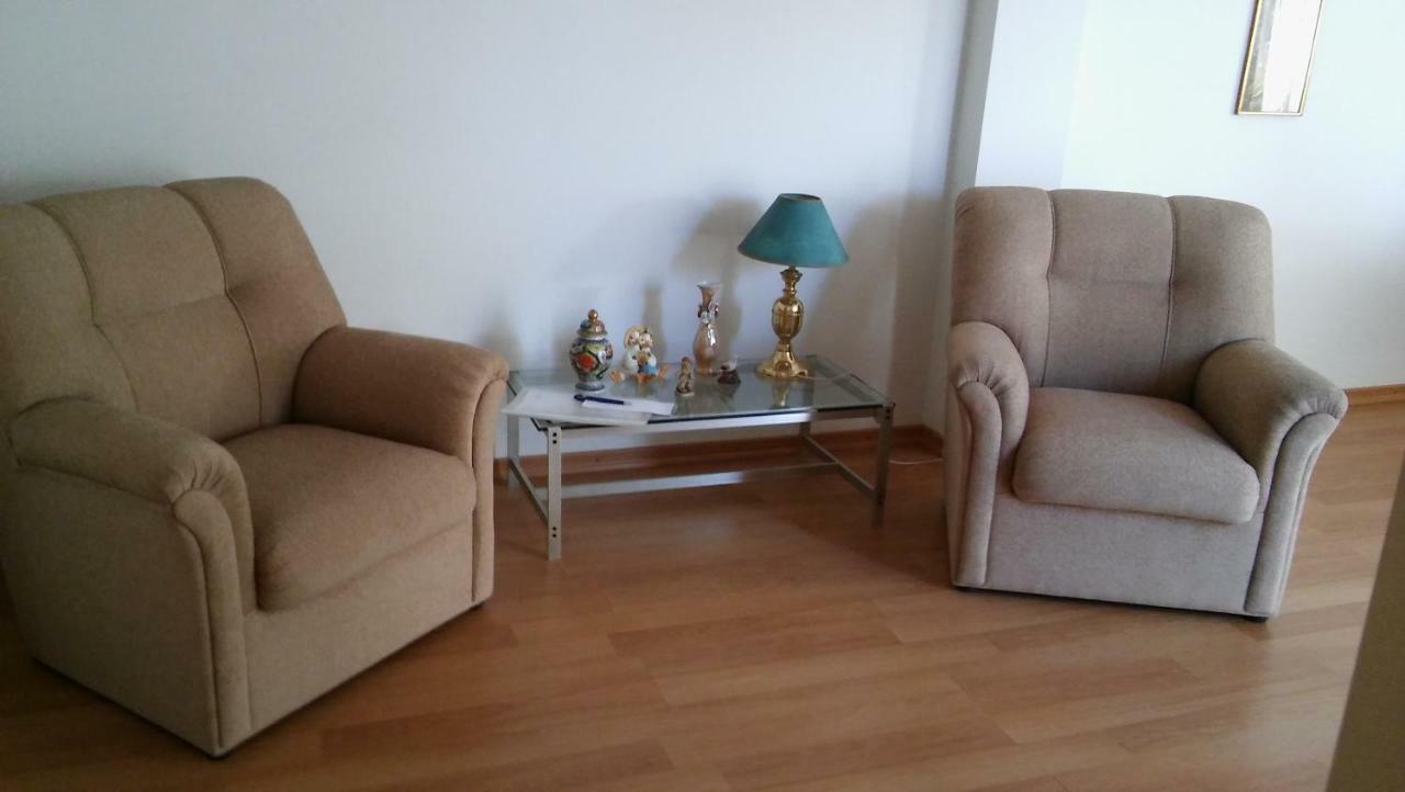 Kurmi Apartment โอลาวาเรีย ภายนอก รูปภาพ